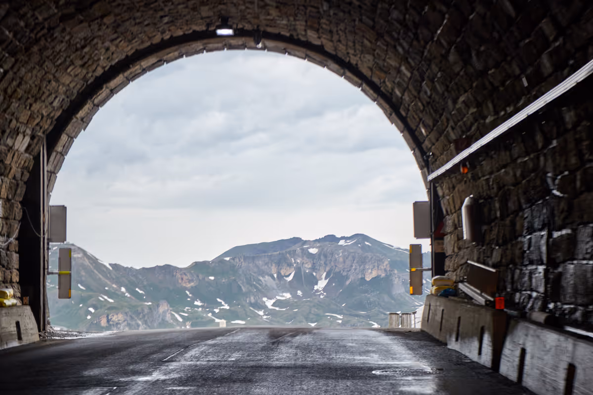 Tunnel an der Grossglockner Hochalpenstrasse
